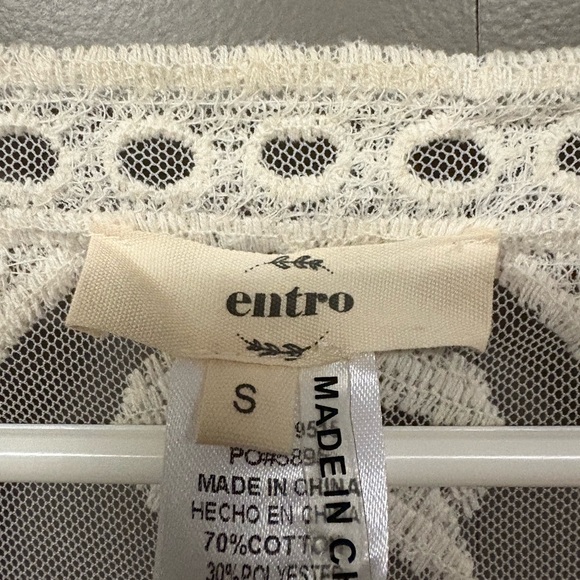 Elegant Sheer Lace Kimono - Picture 2 of 2